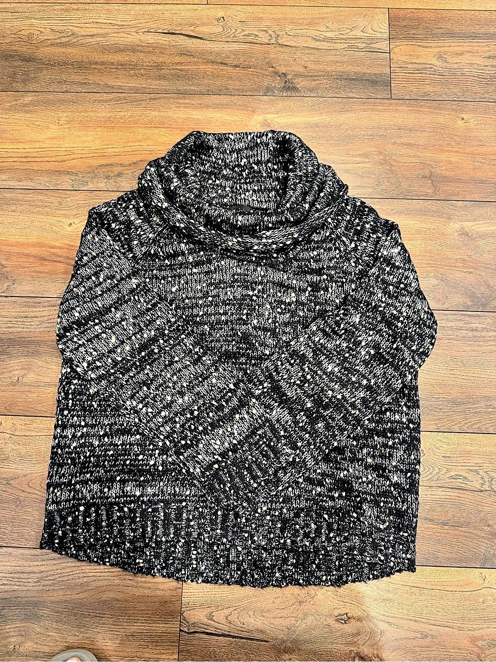 Ella Moss Chunky Marled Cowl Neck Sweater Black Gray Alpaca Blend M